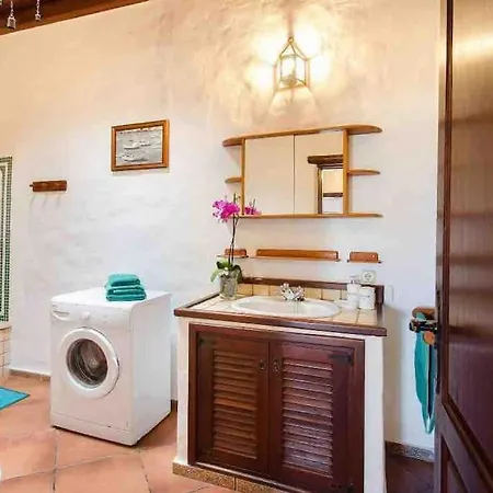 Country house El Caserio De Gueime Con Piscina Climatizada San Bartolome (Las Palmas)