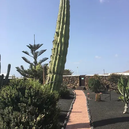 El Caserio De Gueime Con Piscina Climatizada Country house San Bartolome (Las Palmas)