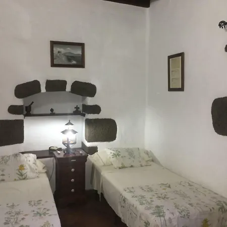 El Caserio De Gueime Con Piscina Climatizada Country house