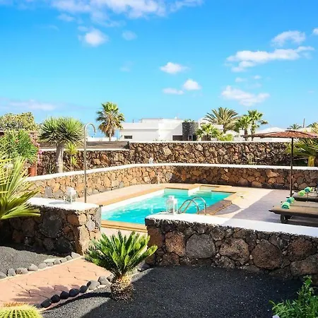 El Caserio De Gueime Con Piscina Climatizada Country house