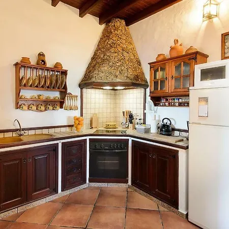 El Caserio De Gueime Con Piscina Climatizada