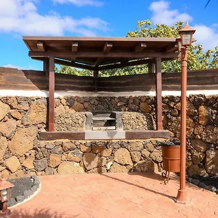 El Caserio De Gueime Con Piscina Climatizada San Bartolome (Las Palmas)