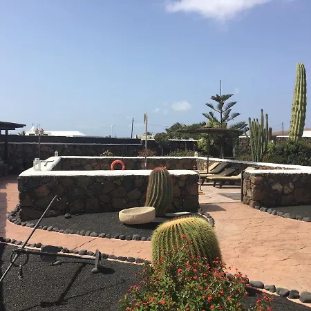 El Caserio De Gueime Con Piscina Climatizada